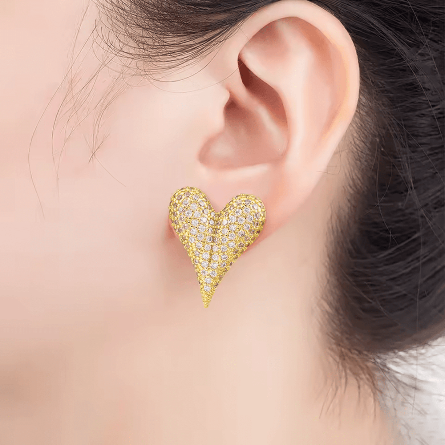 Elle Premium CZ Heart Stud Earrings in 18k Gold Vermeil