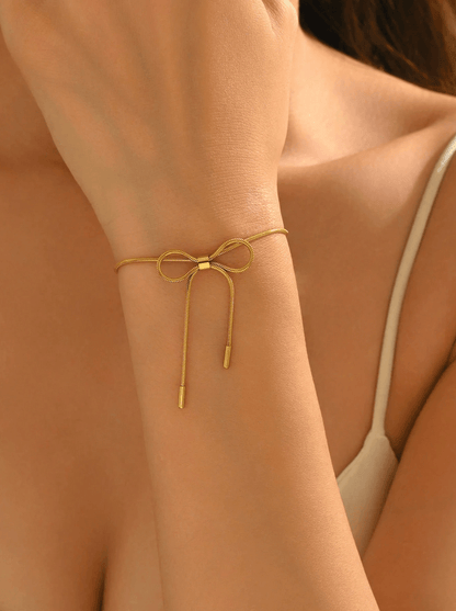 Elle Bowknot Design Bracelet in 18k PVD Gold Plated