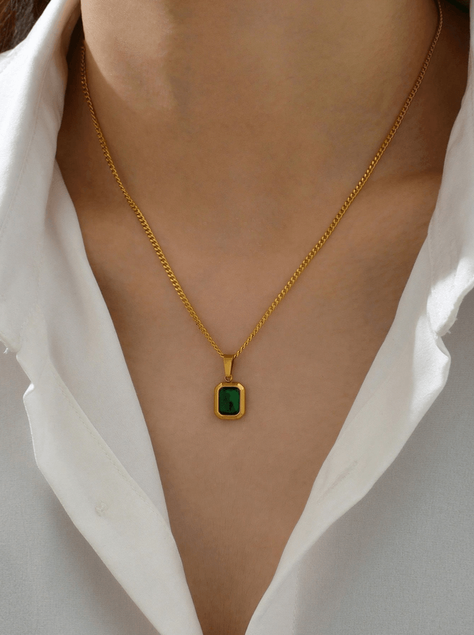 Elle Elegant Gem Necklace in 18k PVD Gold Plated