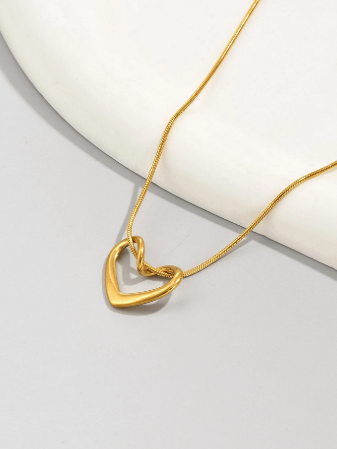 Elle Heart Design Pendant Necklace in 18k PVD Gold Plated