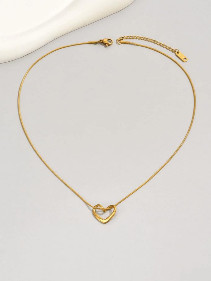 Elle Heart Design Pendant Necklace in 18k PVD Gold Plated