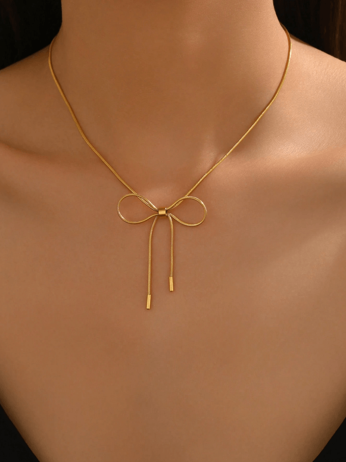 Elle Bowknot Pendant Necklace in 18k PVD Gold Plated