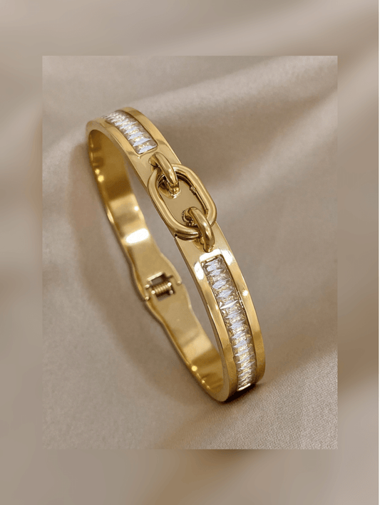 Elle CZ Premium Buckle Bracelet in 18k Gold Vermeil