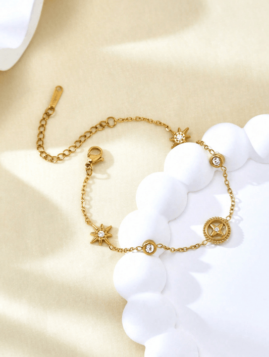 Elle Charmed Bracelet in 18k Gold Vermeil