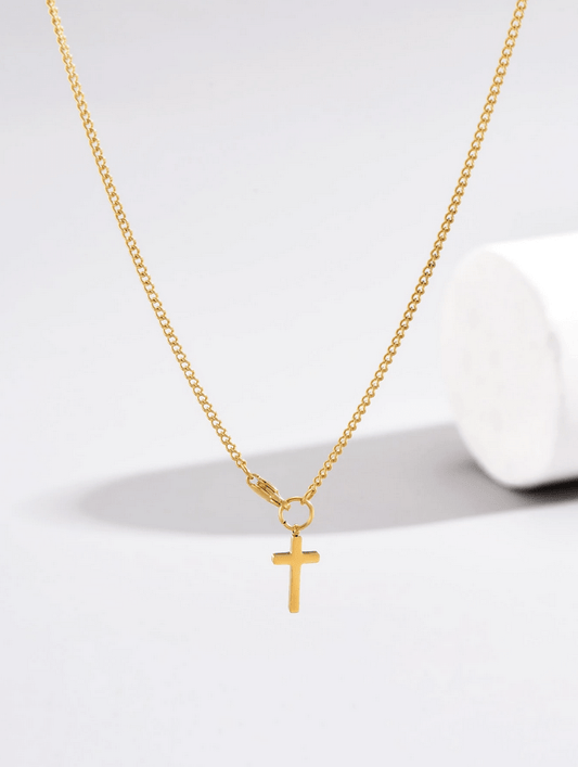 Elle Cross Pendant Curb Chain Necklace in Vermeil Gold Plated