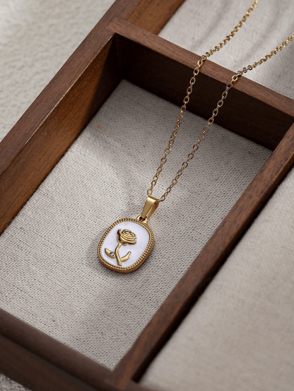 Elle Premium Dainty Necklace in 18k Gold Vermeil