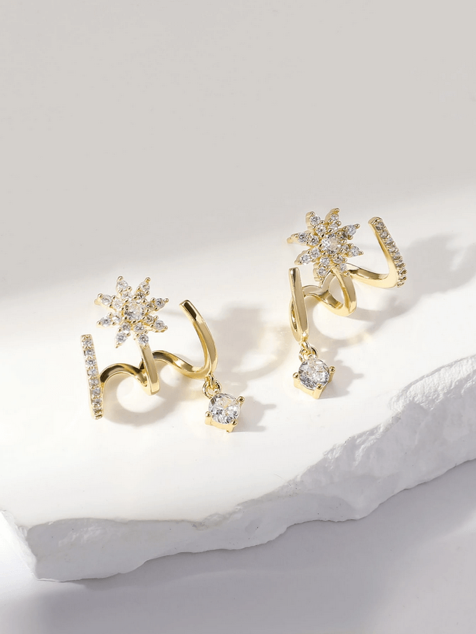 Elle Flower Design Dangle Earrings in 18k Gold Vermeil