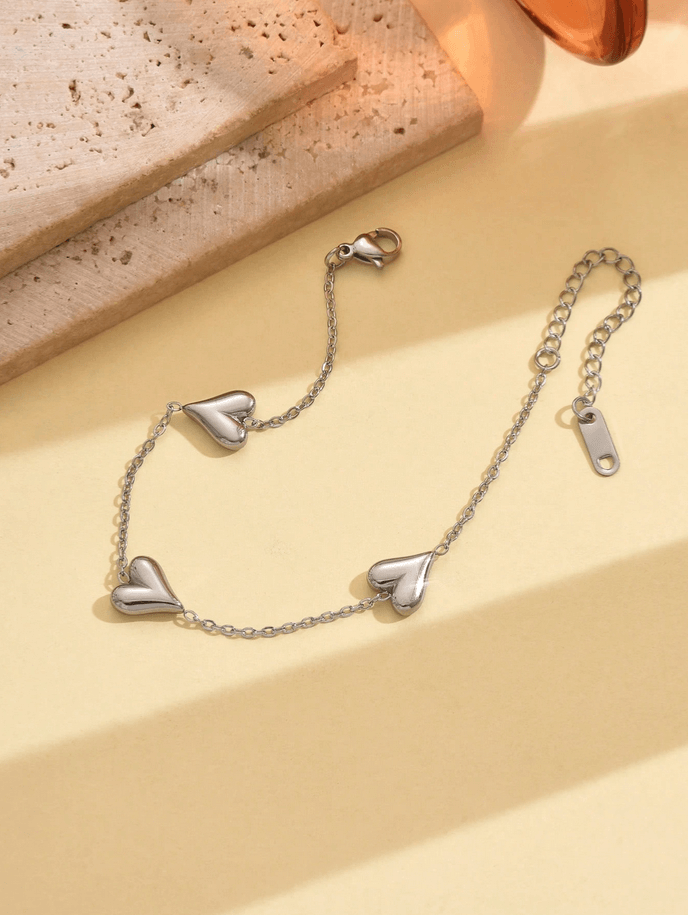 Elle Heart Charmed Bracelet in 18k PVD Gold and White Plated