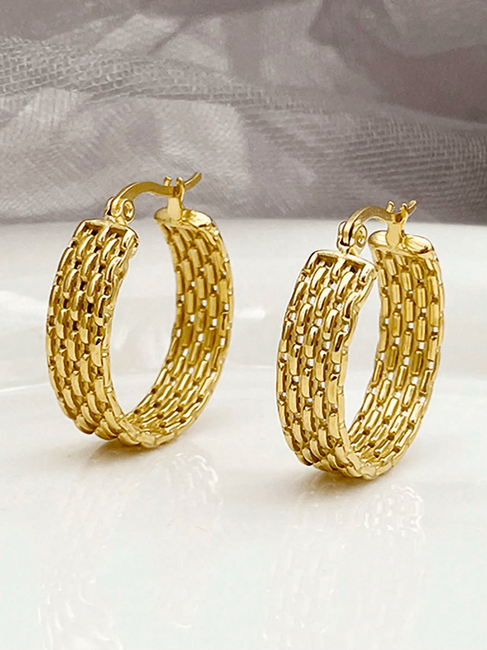 Elle Elegant Hoop Earrings in 18k PVD Gold Plated