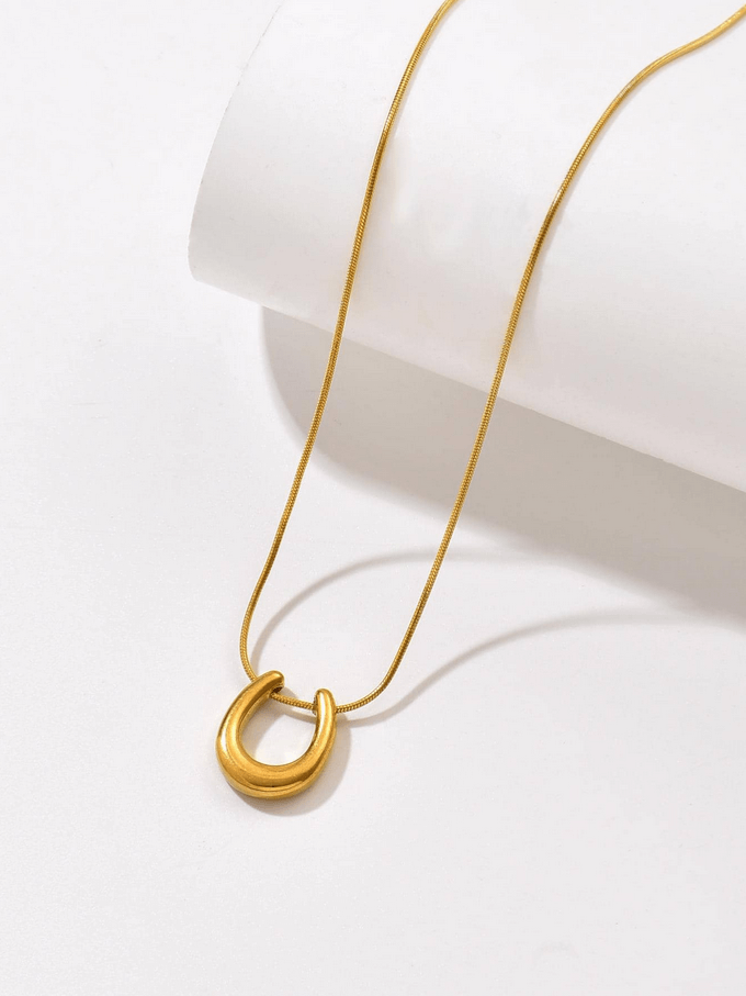 Elle Unique Design Necklace in 18k PVD Gold Plated