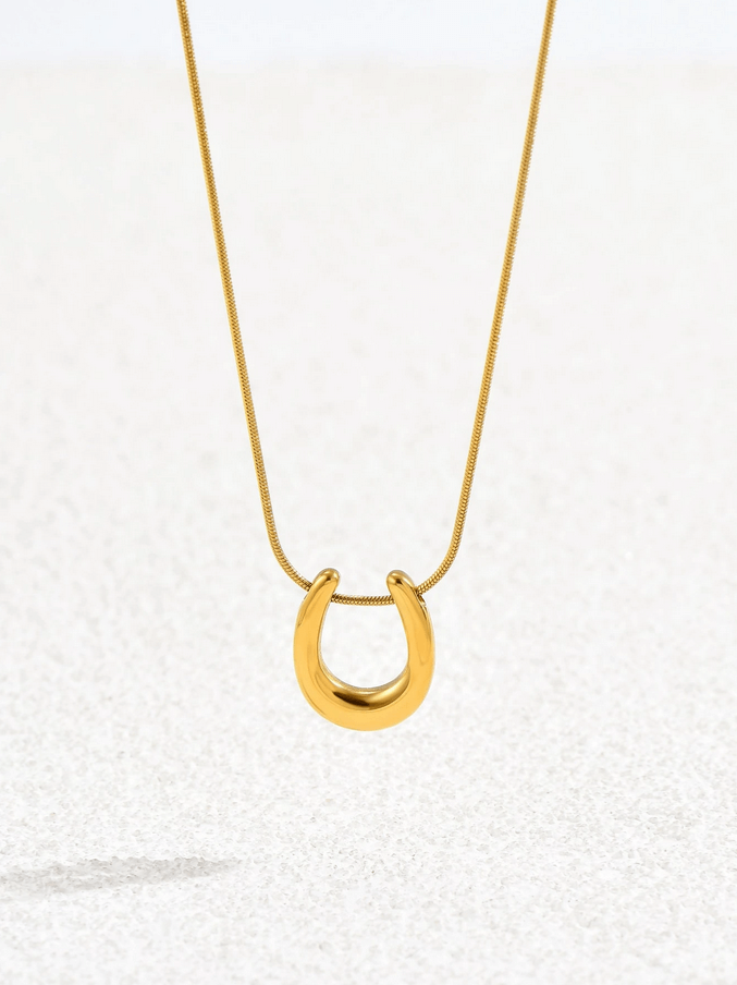 Elle Unique Design Necklace in 18k PVD Gold Plated