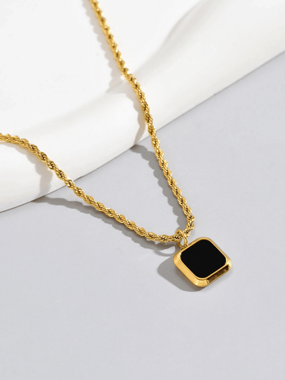 Elle Black Onix Pendant Necklace in 18k PVD Gold Plated