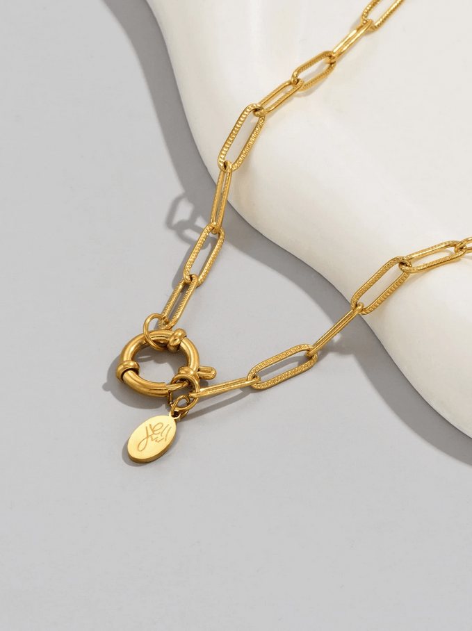 Elle Paperclip Chain Necklace in 18k Gold Vermeil