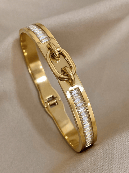 Elle CZ Premium Buckle Bracelet in 18k Gold Vermeil