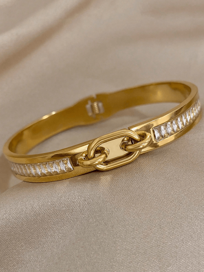 Elle CZ Premium Buckle Bracelet in 18k Gold Vermeil