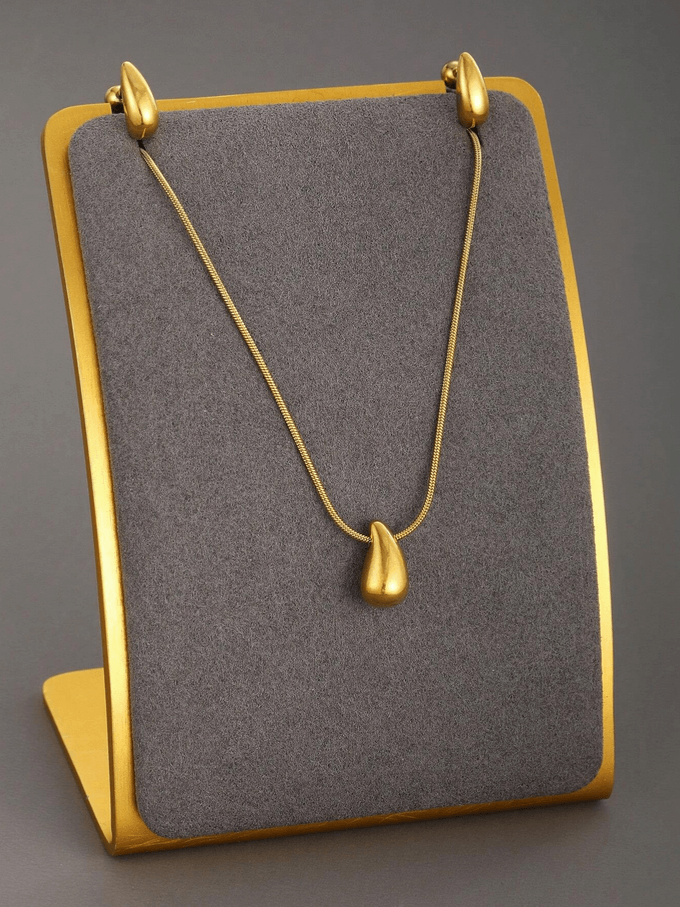 Elle Waterdrop Earrings and Necklace Jewelry Set in 18k Gold Vermeil